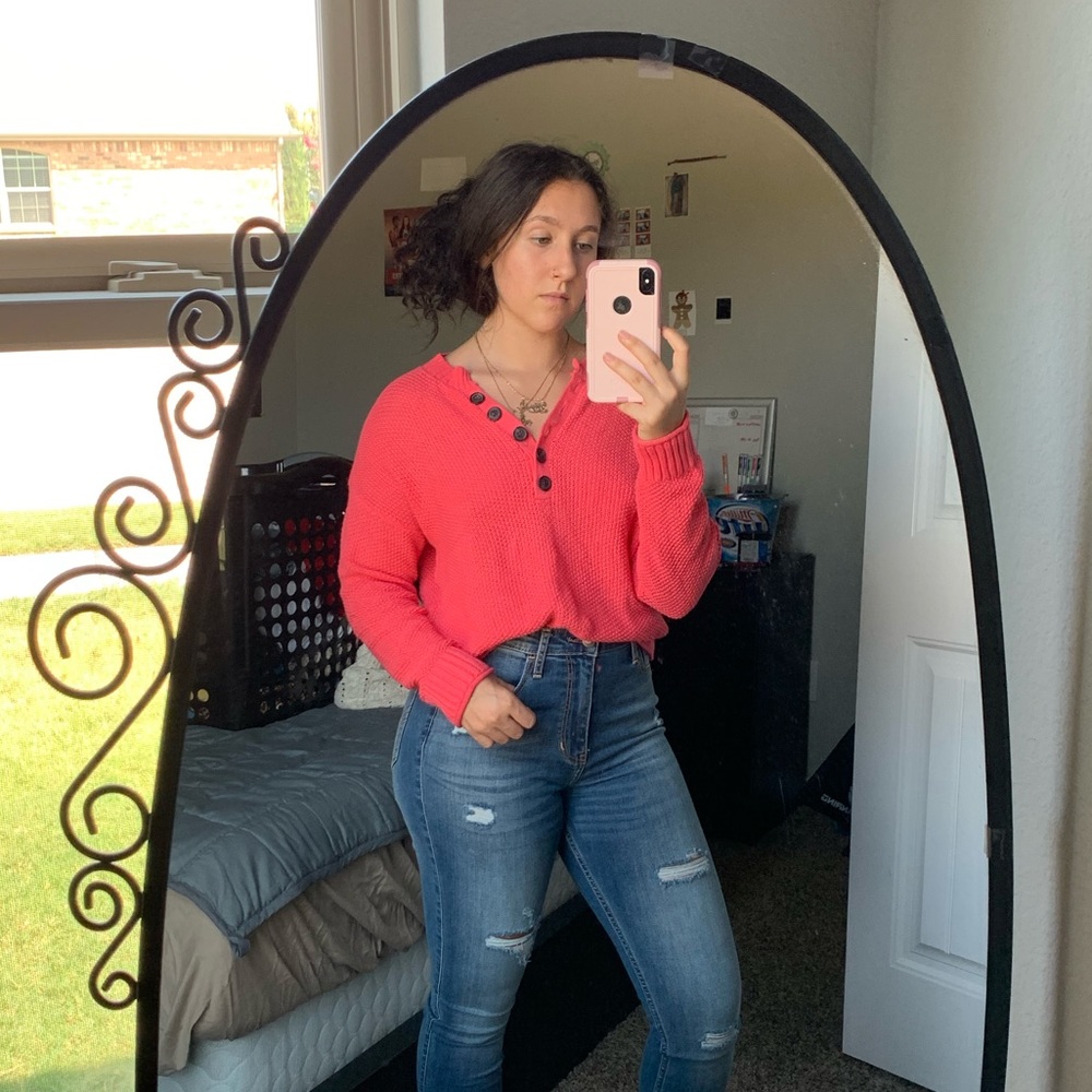 AE Henley Pull Over Sweater